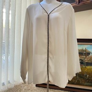 Long sleeve embroidered blouse